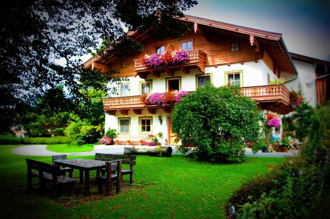 Villa Untermühlbauer Fam. Schreder Saalfelden Habitación foto